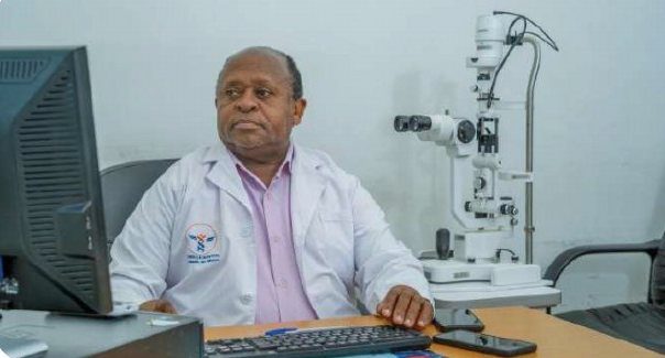 Kitengule ophthalmologist at work